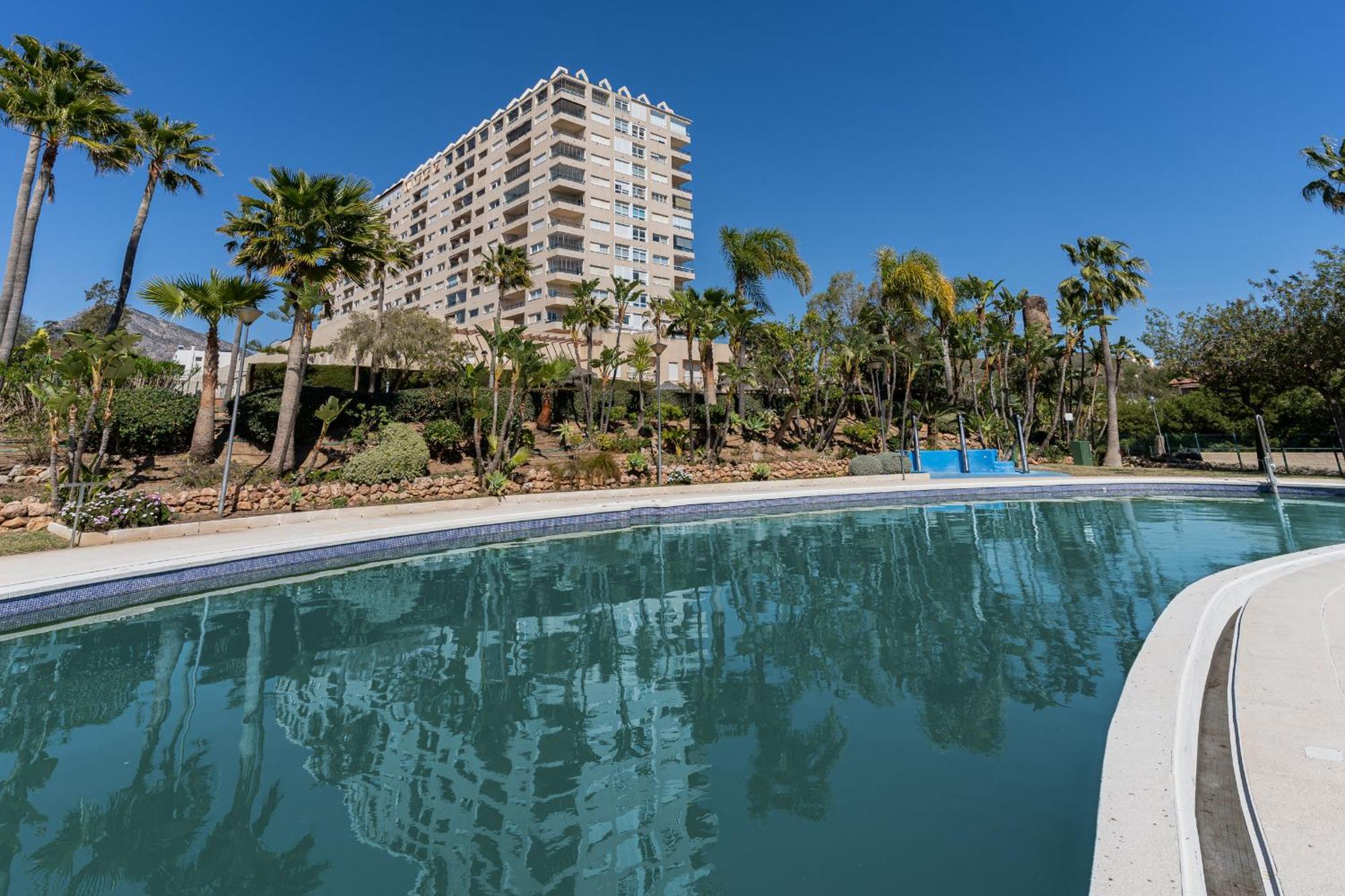 Monko Bora Bora Apartment เบนัลมาเดนา ภายนอก รูปภาพ